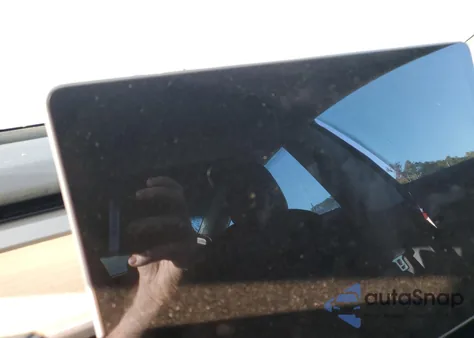 2018 Tesla Model 3 из США, поврежденный, VIN 5YJ3E1EA6JF092675